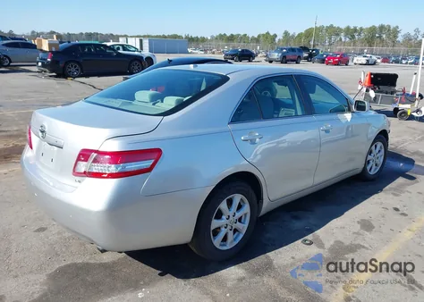 2011 Toyota Camry Le z USA, uszkodzony, nr VIN 4T1BF3EK2BU199403